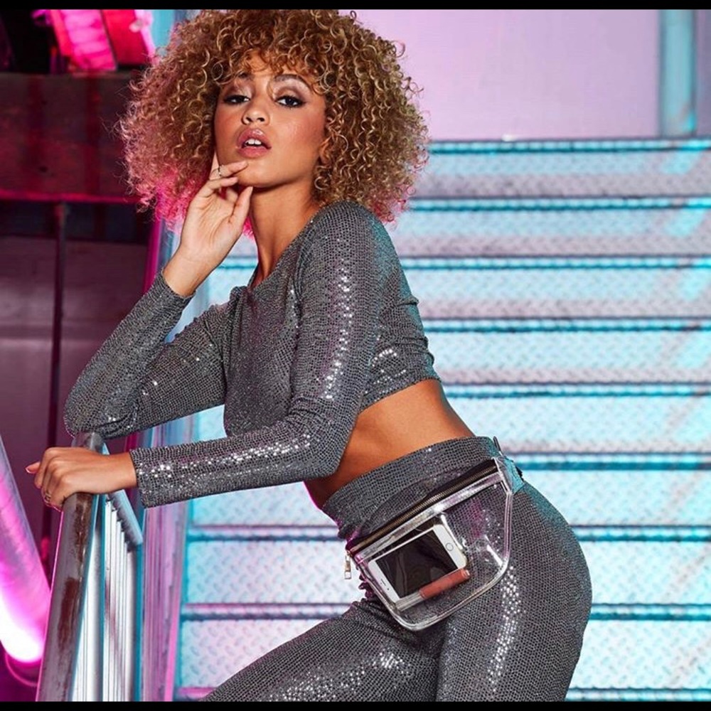 Two Piece Glitter Set